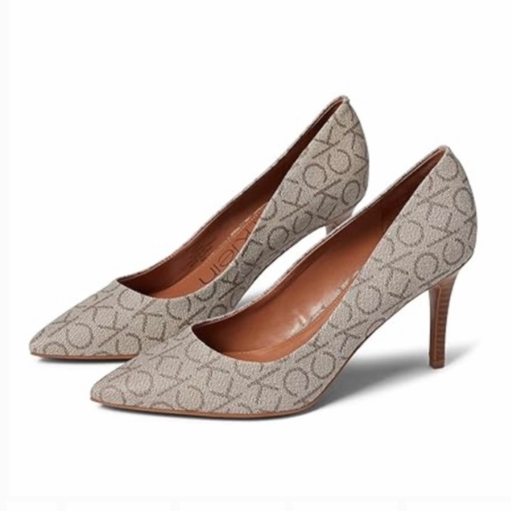 NWT Calvin Klein Giana Brown CK Logo Monogram Pointed Toe Pumps Heels Size 10